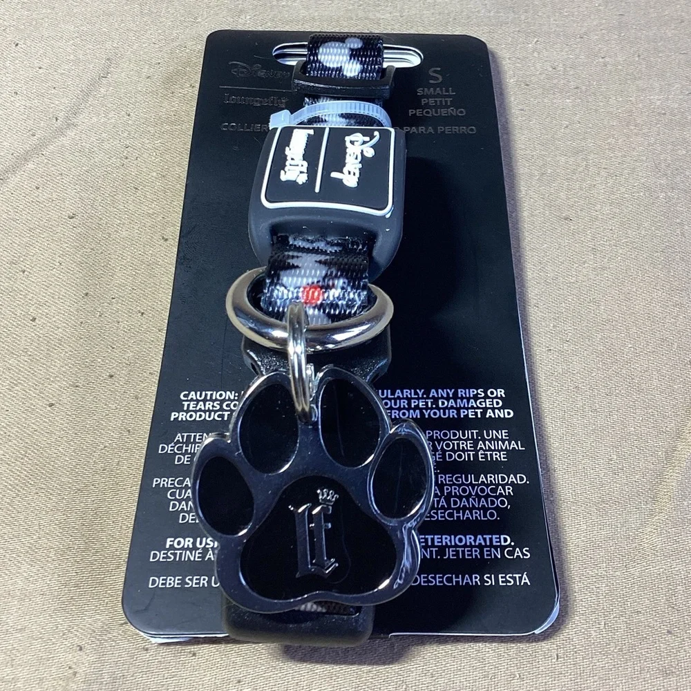 Loungefly x Disney Mickey Pet Collar Small - Picture 3 of 10